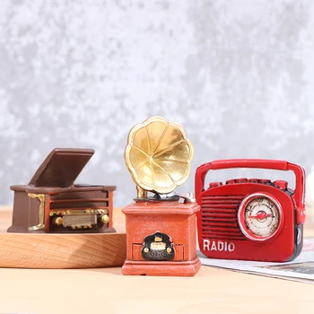 Nye!Dukkehus Mini-Retro Radio Grammofon Harpiks Simulering Toy Doll House Udsmykning DIY Håndværk Figurer Figurer Dekoration images